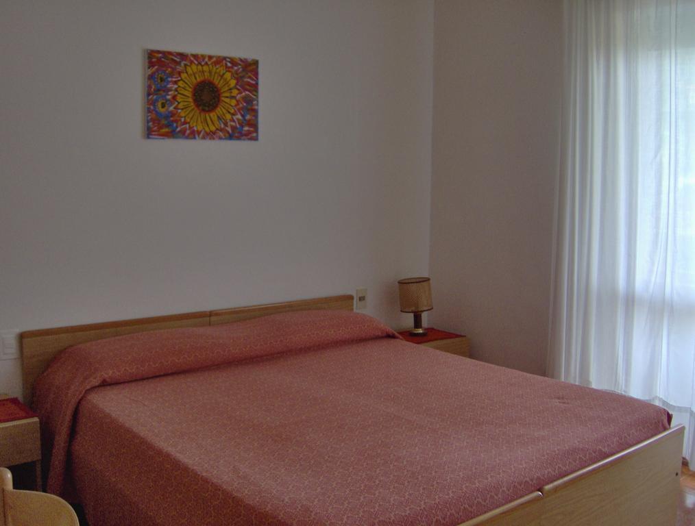Hotel Svizzero Sangineto Rum bild