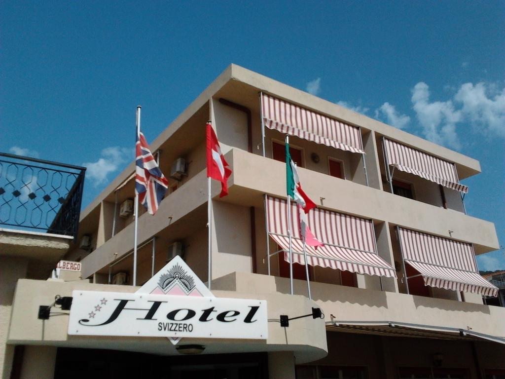 Hotel Svizzero Sangineto Rum bild