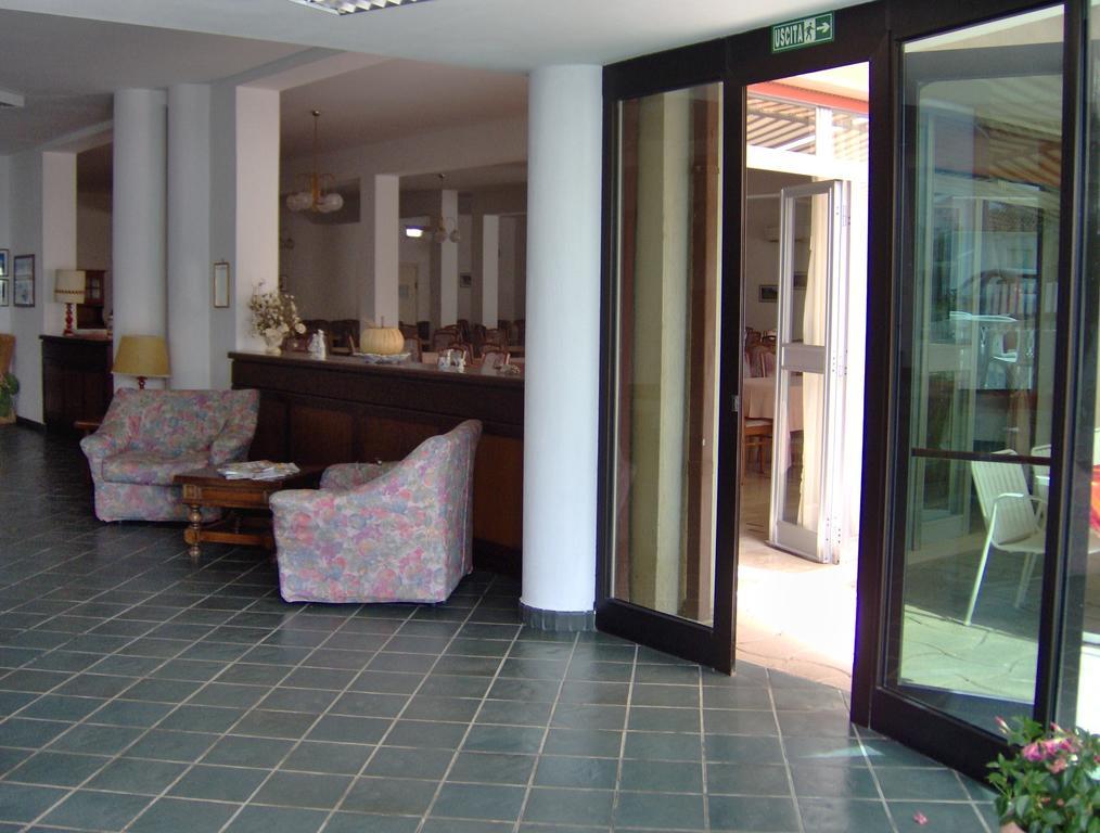 Hotel Svizzero Sangineto Exteriör bild